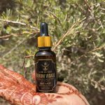 Huile d’Argan : L’Or Liquide du Maroc pour une Beauté Authentique et Naturelle